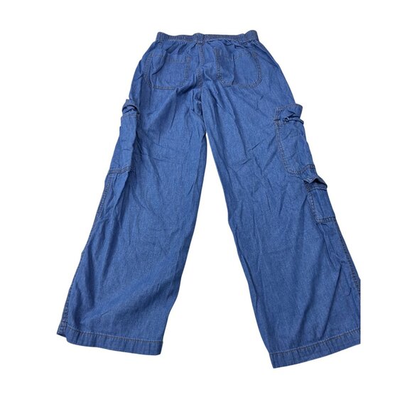 Almost Famous Blue Cargo Denim Pants Size M - Picture 2 of 11